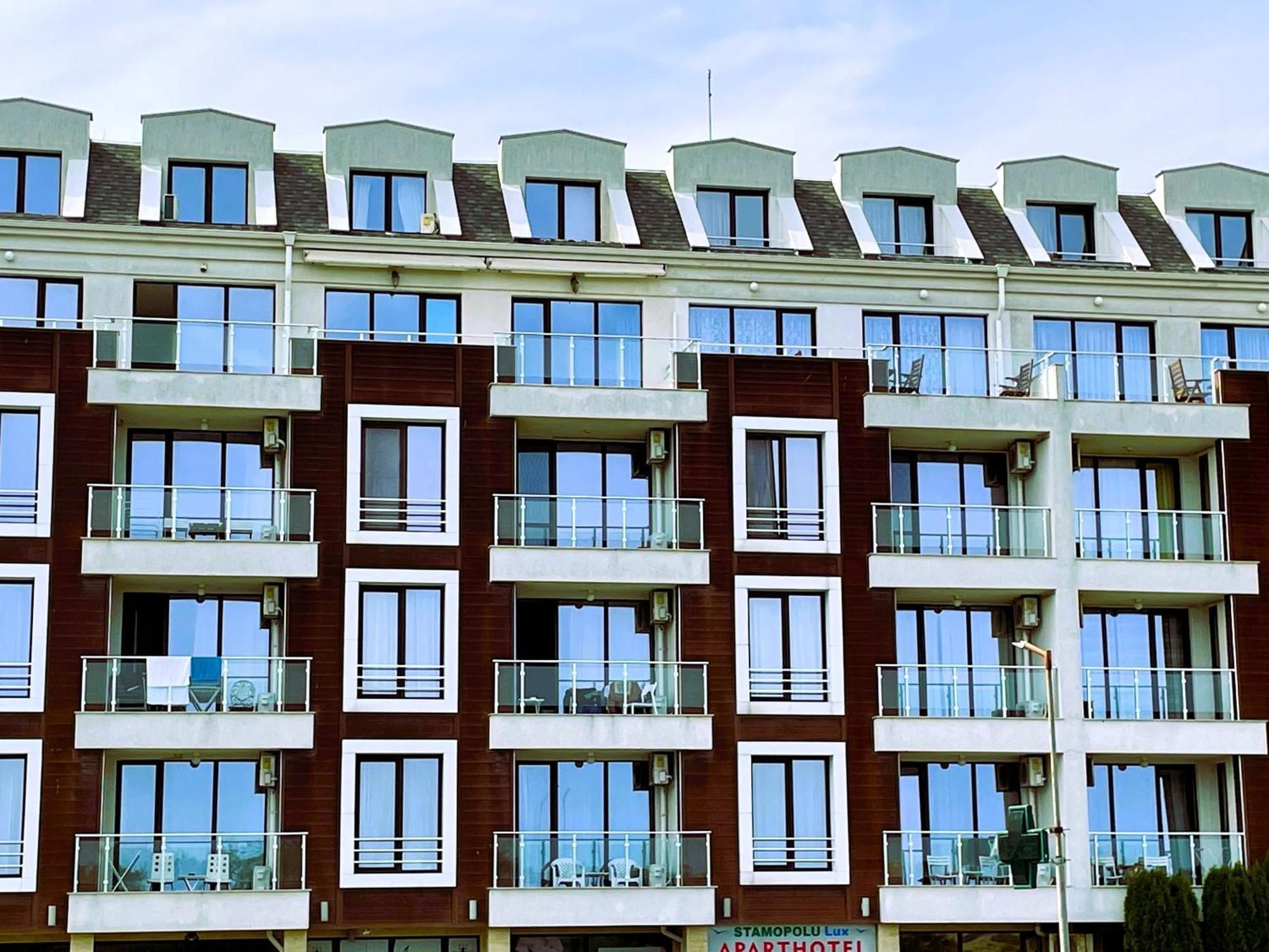 Apart-Hotel Panorama Sea Lux Primorsko Exterior foto