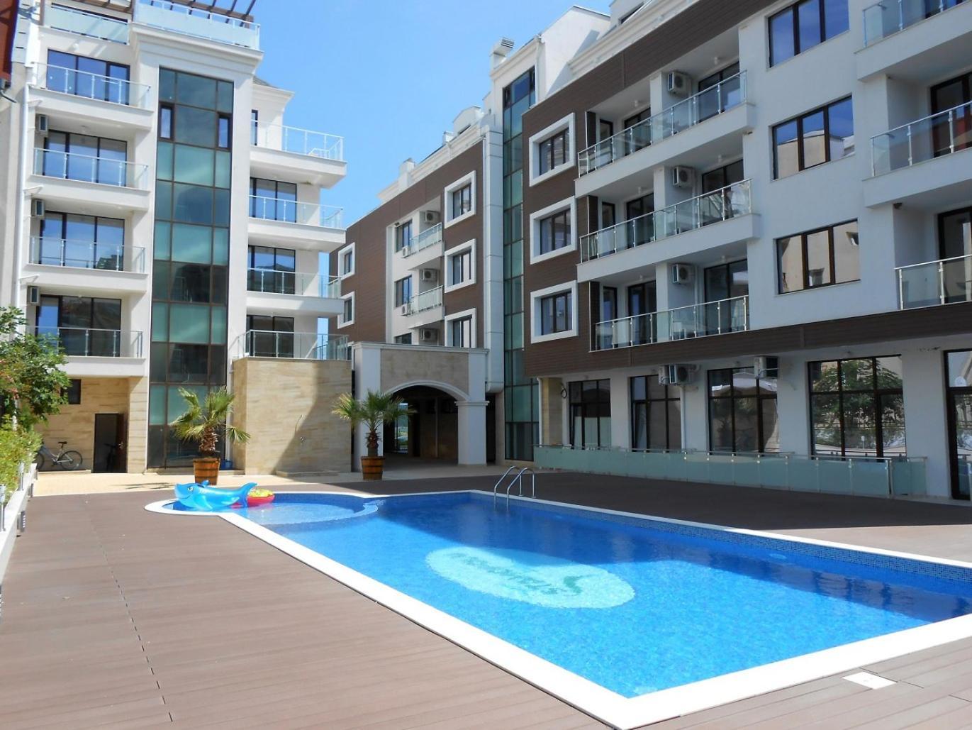 Apart-Hotel Panorama Sea Lux Primorsko Exterior foto