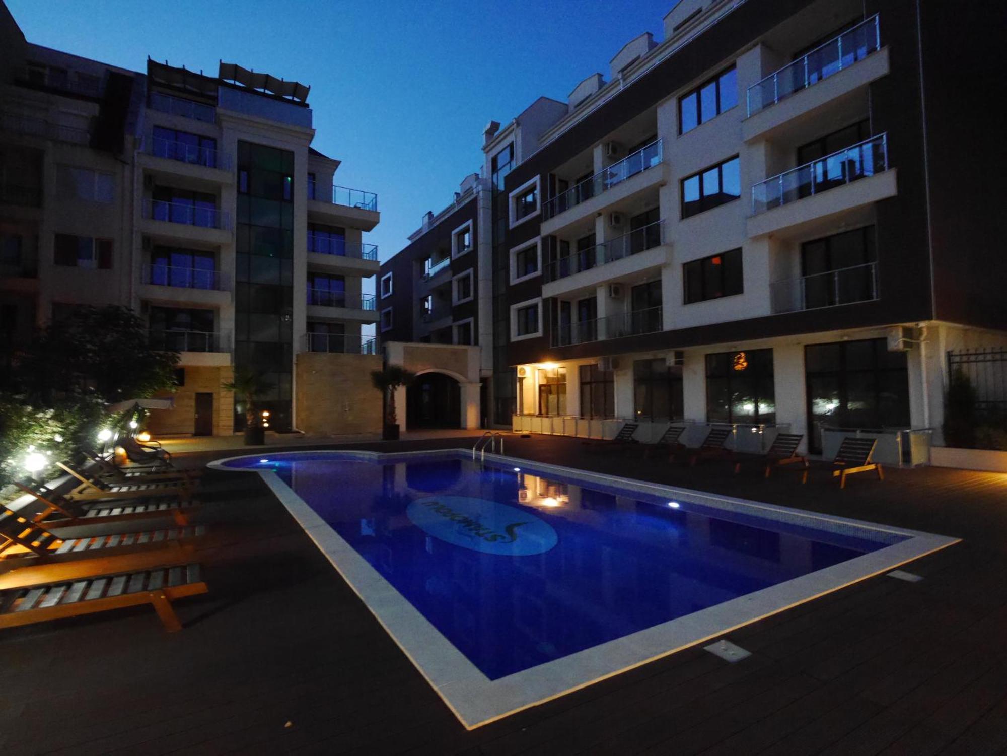 Apart-Hotel Panorama Sea Lux Primorsko Exterior foto